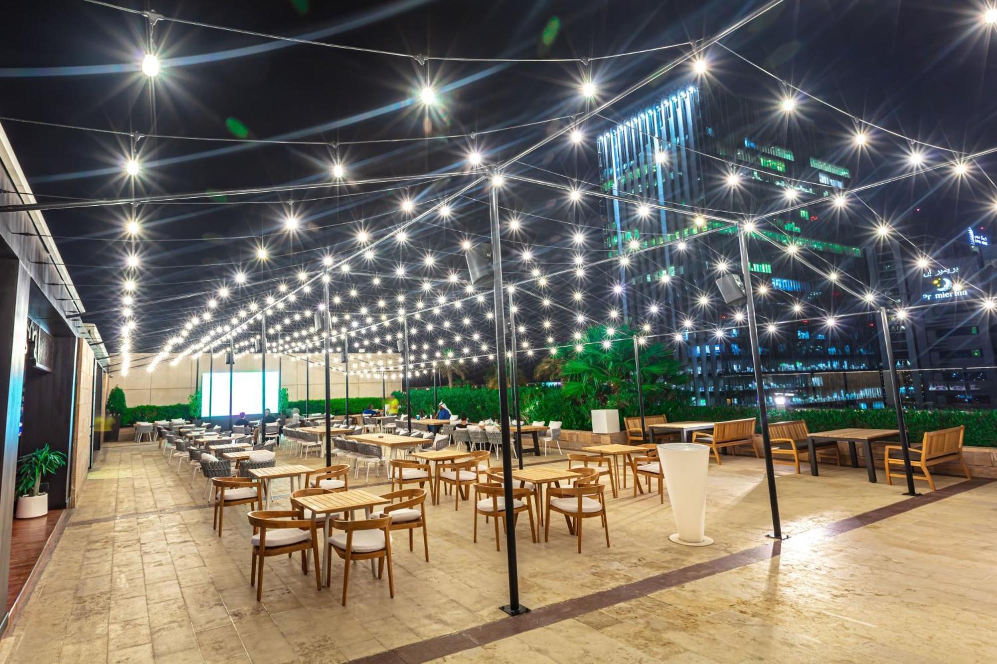 Hotel Aloft Abu Zabi Zewnętrze zdjęcie