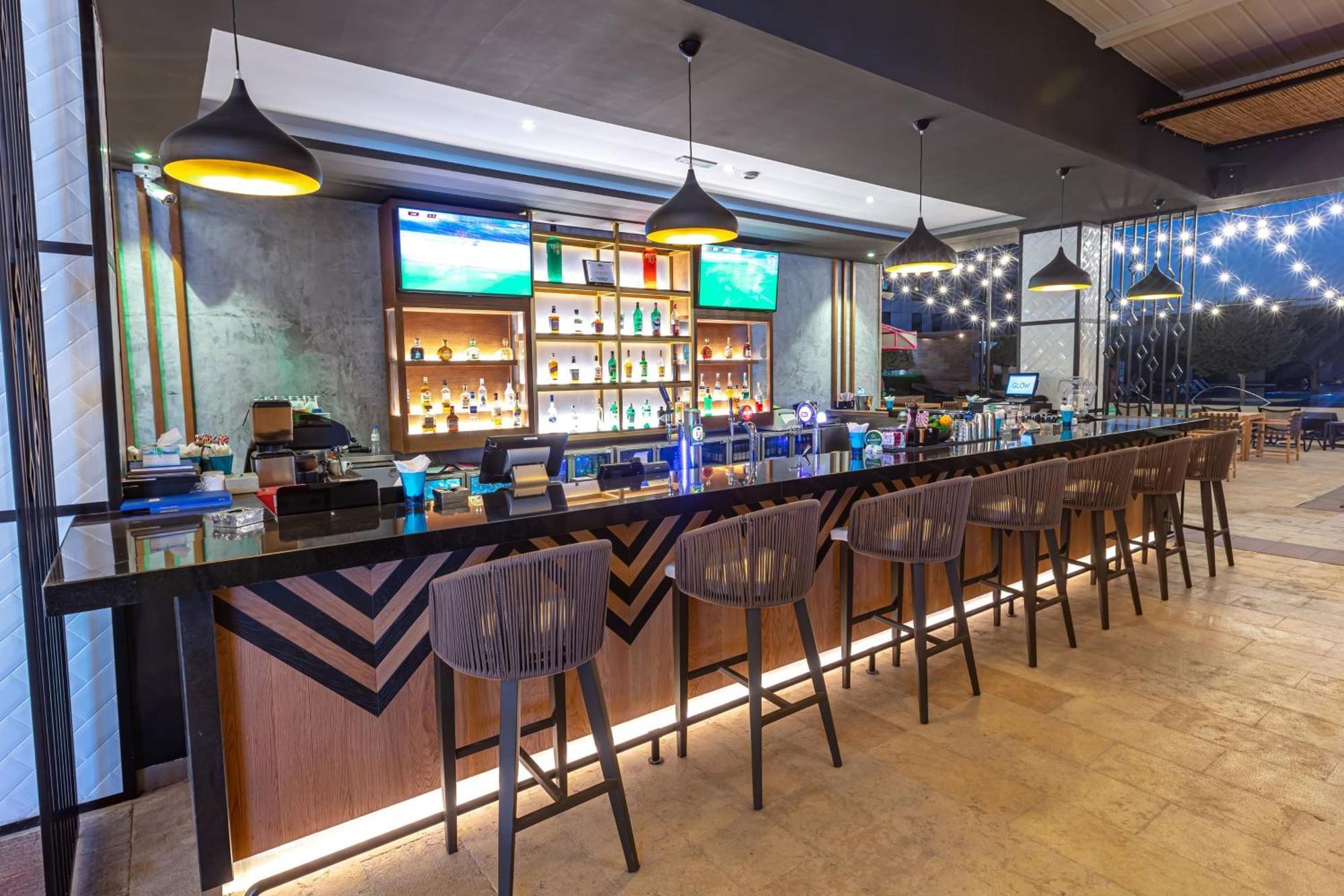 Hotel Aloft Abu Zabi Zewnętrze zdjęcie